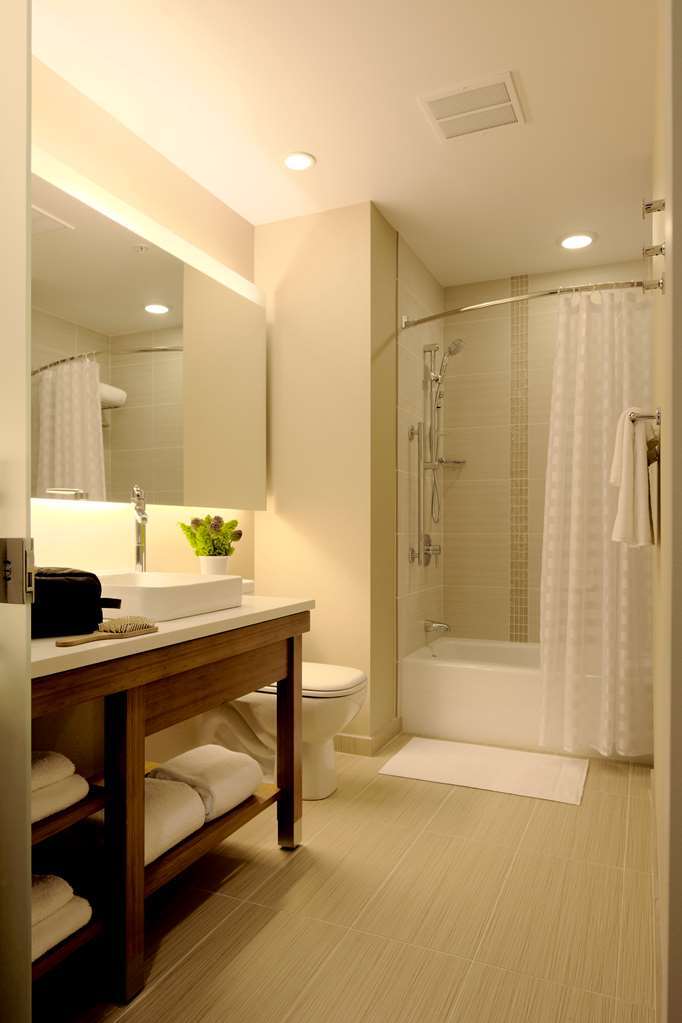 Hyatt House Indianapolis Fishers Room photo