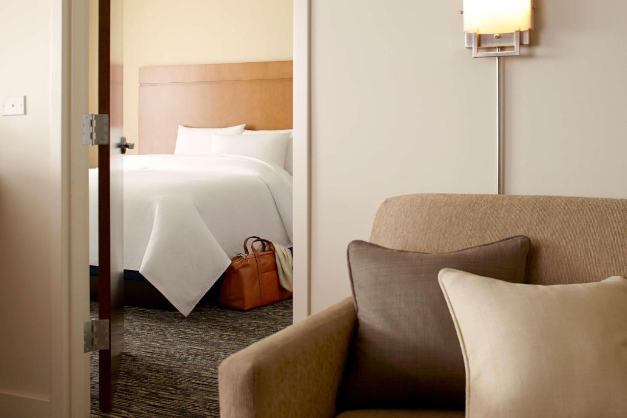 Hyatt House Indianapolis Fishers Exterior photo